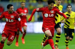 AYXapp下载-包含汉诺威客场逼平勒沃库森，德甲榜前位置保持的词条