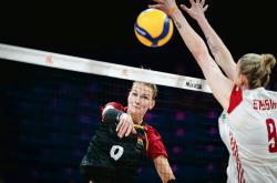 爱游戏在线-波兰队在比赛中展现出强大实力