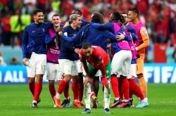 爱游戏下载-瑞典队逆转法国队，波尔统治全场