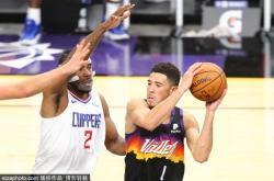 AYX官方直播-包含福建队完胜太阳，伦纳德高光表现的词条