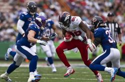 爱游戏网页版-鹈鹕血拼步行者，字母哥化身关键先生定乾坤