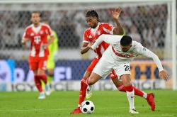 爱游戏娱乐-拜仁慕尼黑凭借梅罗绝杀，继续领跑德甲