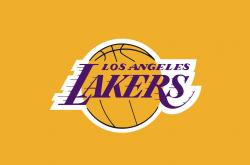 爱游戏-热火横扫灰熊，字母哥刷新纪录，新王当立，旧序已改