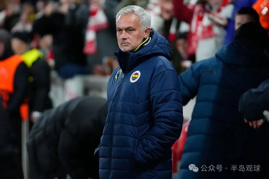 包含利物浦惨败,穆里尼奥面临下课危机的词条 包含利物浦惨败,穆里尼奥面临下课危机的词条