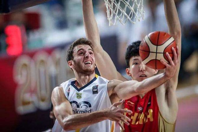 包含波兰与丹麦较量,双方奋力一搏争夺晋级!的词条 包含波兰与丹麦较量,双方奋力一搏争夺晋级!的词条