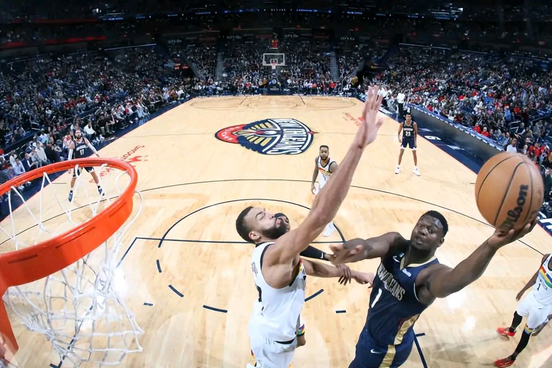 关于吉林队力克太阳，锡安统治全场的信息