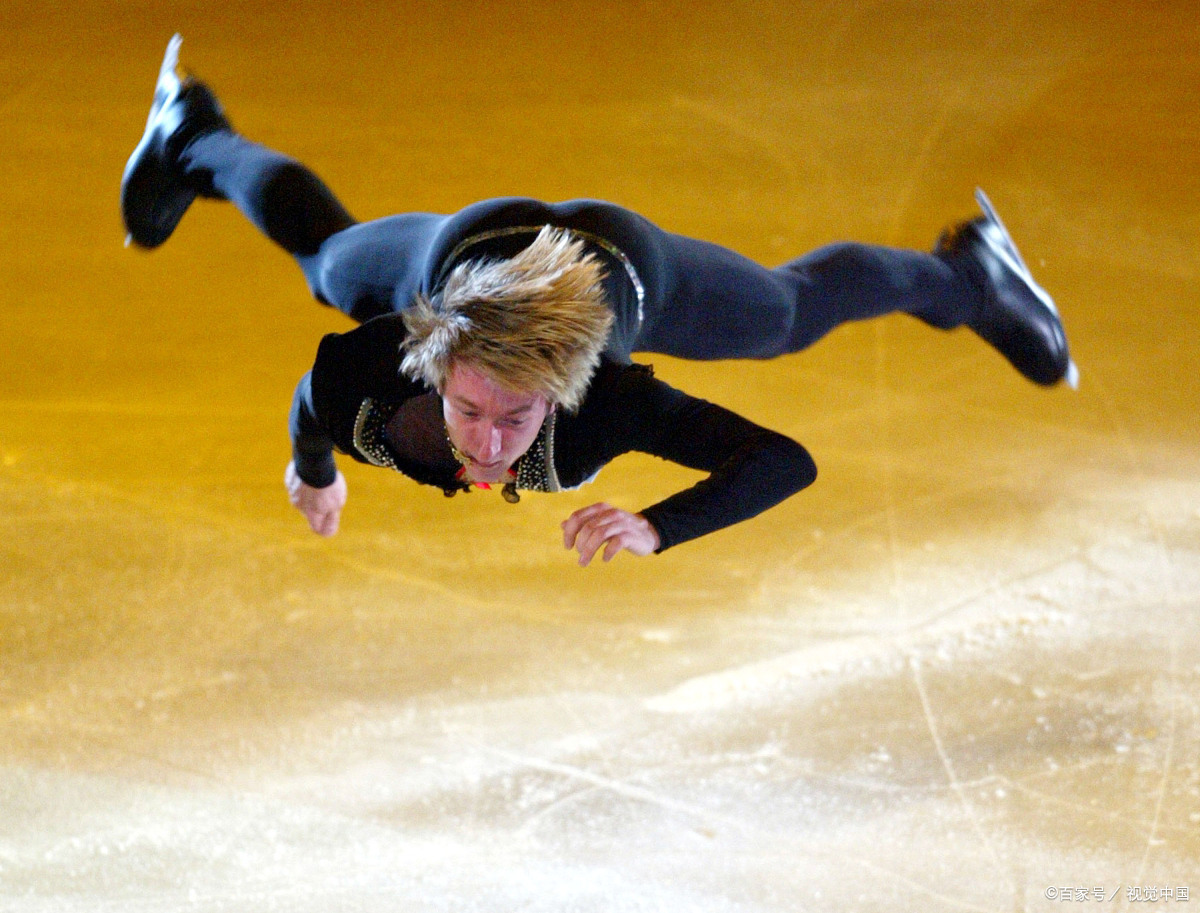 美洲选手遭遇困难，奋力突围