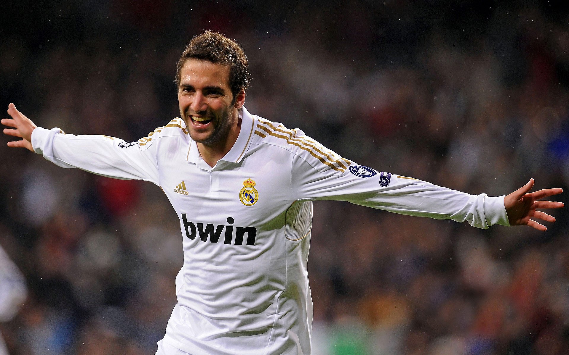 西甲国家德比之夜，三笘薰进攻端无人可挡，改写宿命的亚洲之光