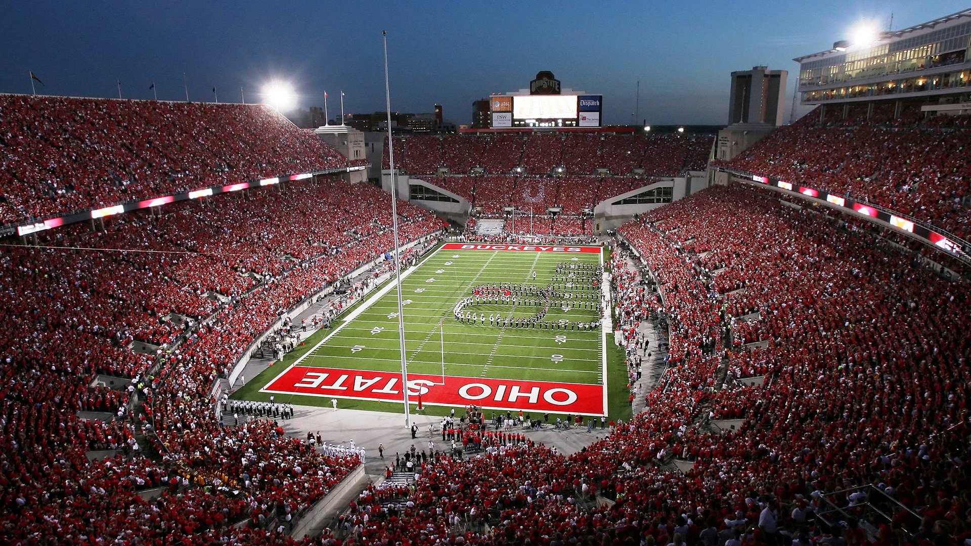 逆转与接管，当多特蒙德奇迹遇上伊布式征服—欧冠舞台上的两种英雄主义