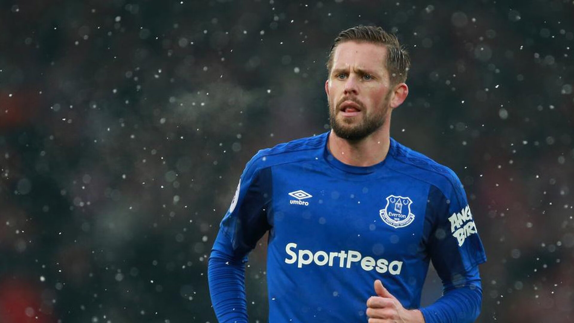 跨界之夜，当欧冠淘汰赛的激情，遇见恩比德式的末节主宰