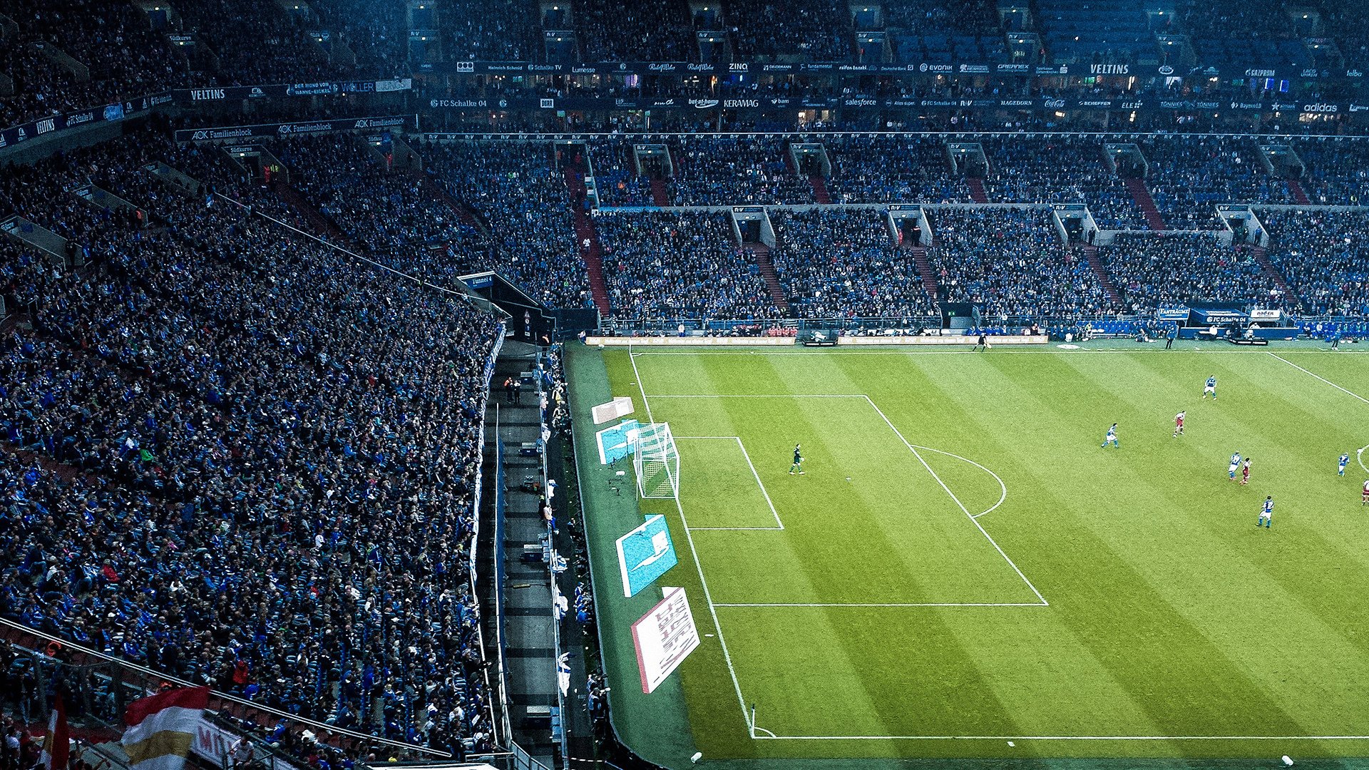 哈兰德爆发助曼城大胜，勒沃库森主场力克阿森纳