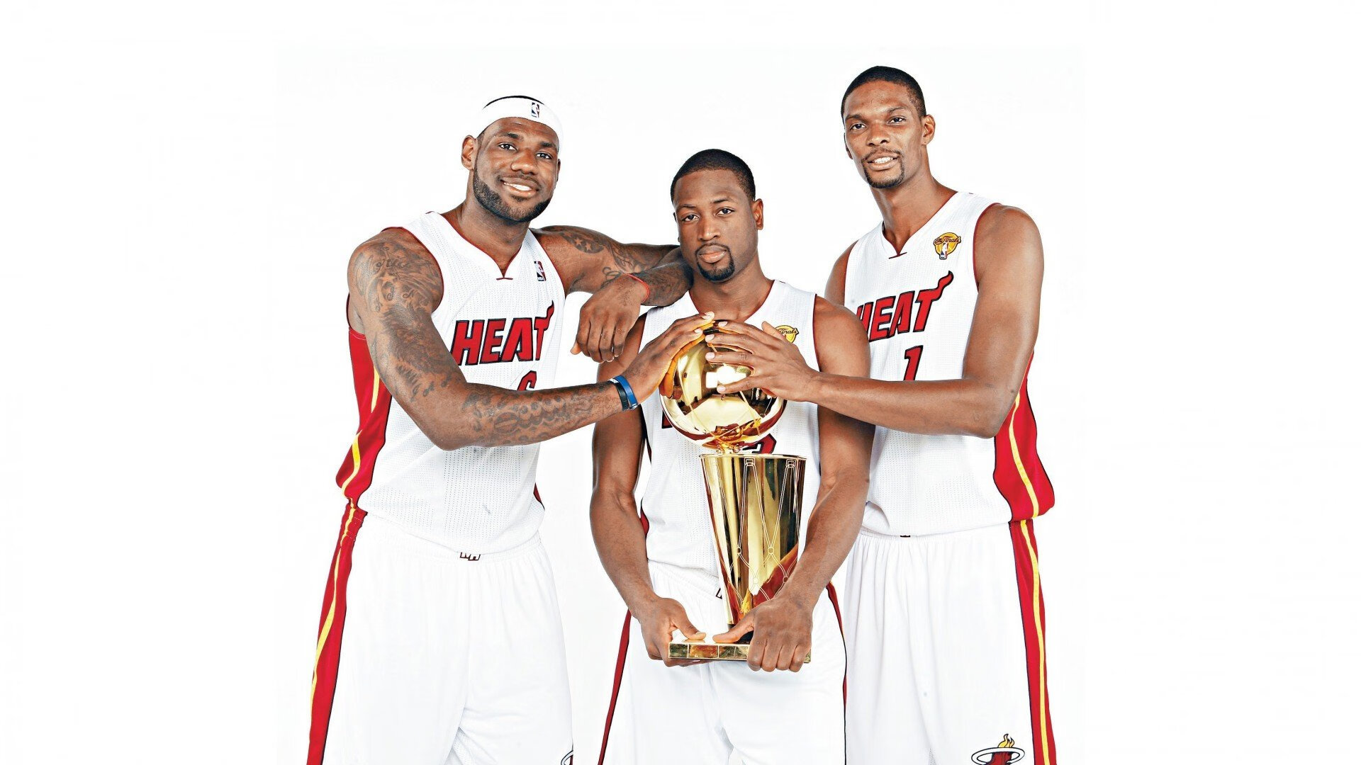 当平行篮球宇宙交汇，北京队打穿湖人，锡安在西决生死战接管比赛